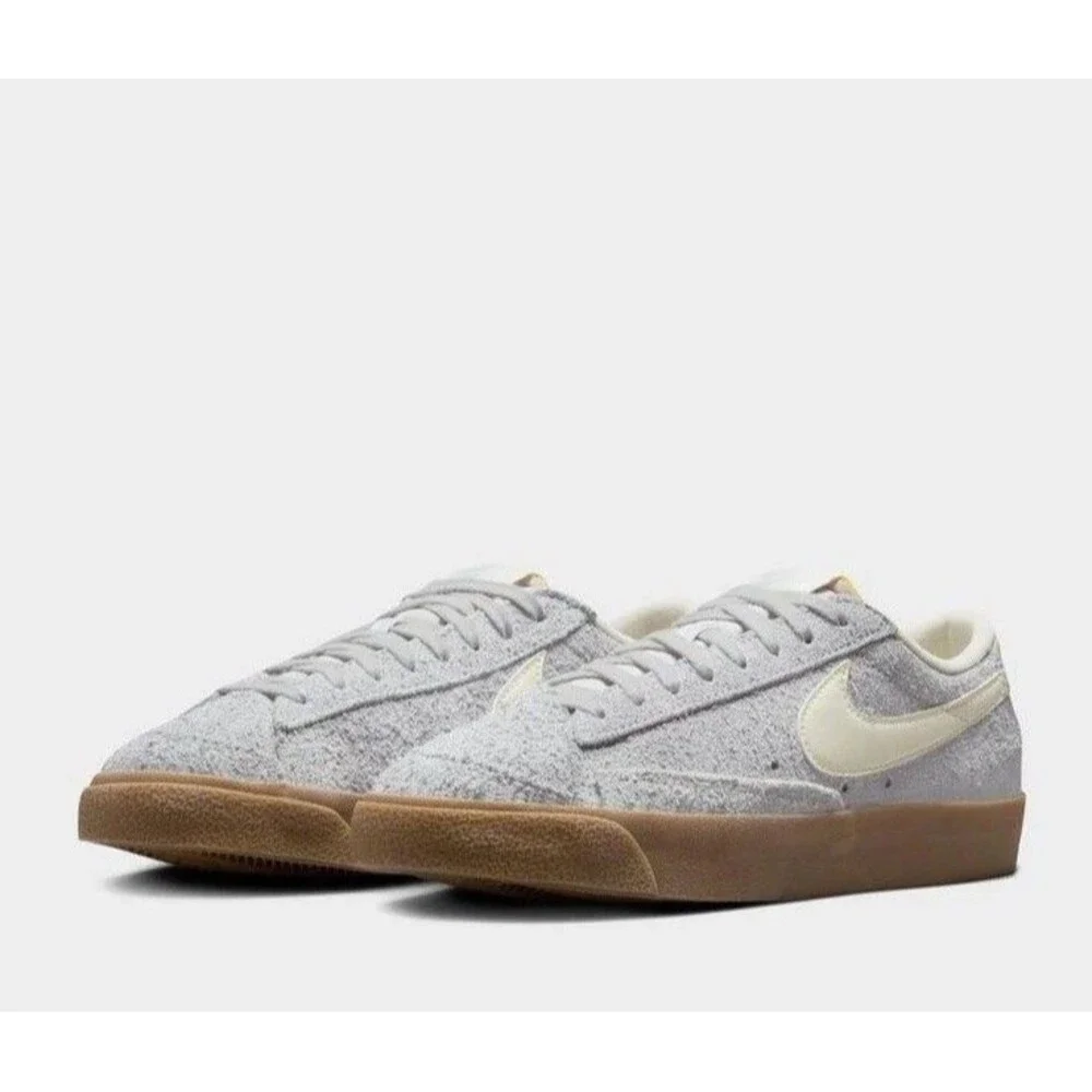 NIKE Sneakers 12 Blazer Low 77 Women’s Suede Gray Vintage Gum Light‎ FQ8060-003